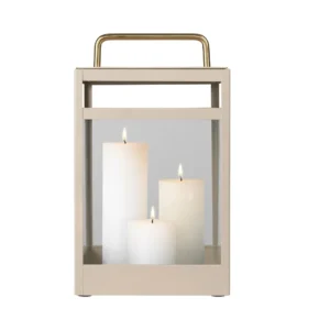 cozy living lanterne i beige med glas og messing